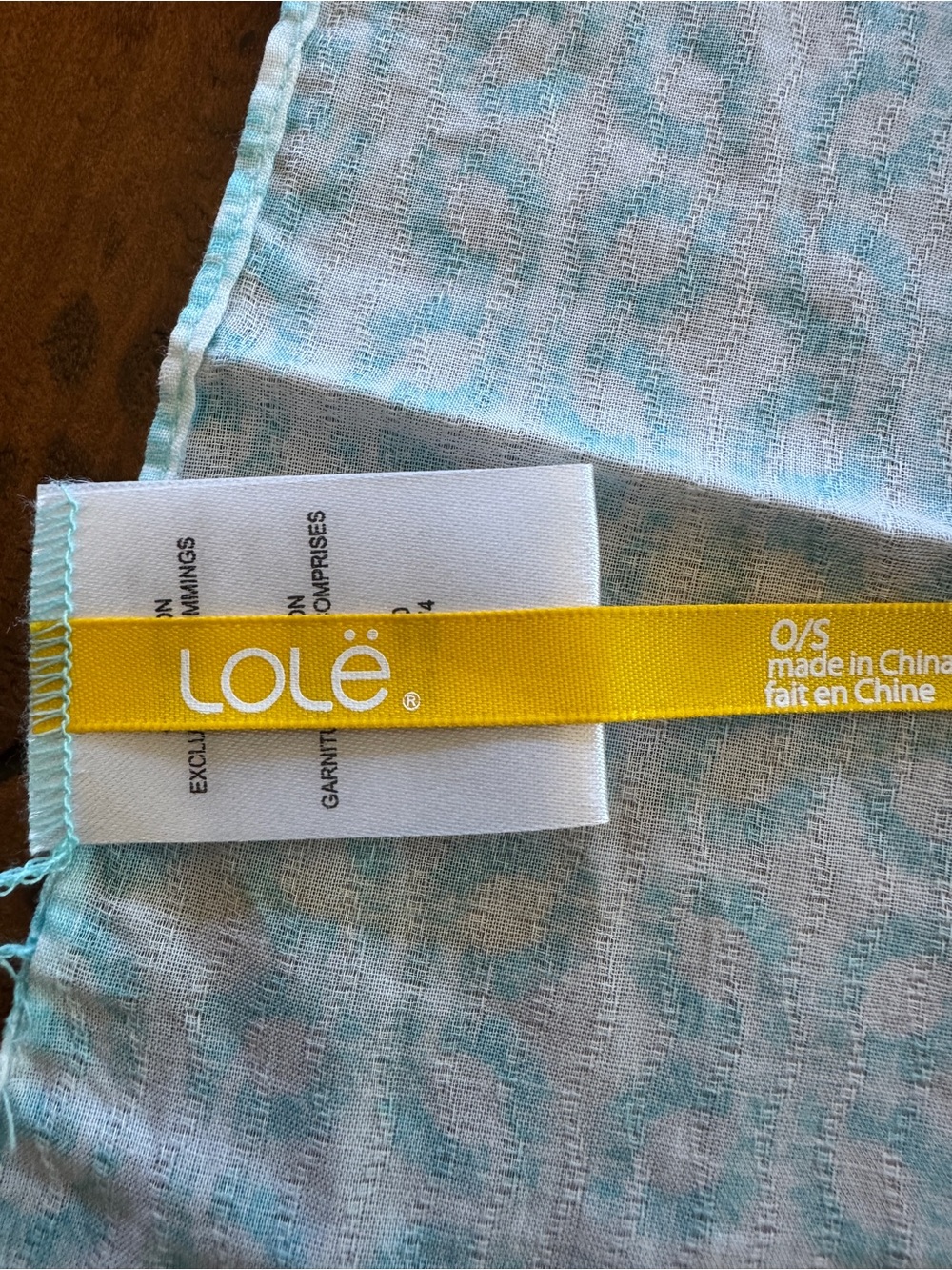 NWOT LOLË Scarf 72”x16” 100% cotton. Lightweight and perfect accessory